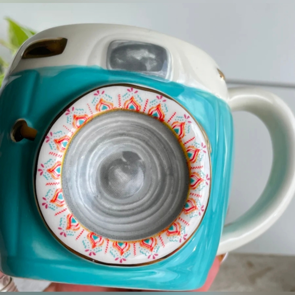 Folk Art Camera Mug- NEW WITH TAGS - Picture 3 of 8